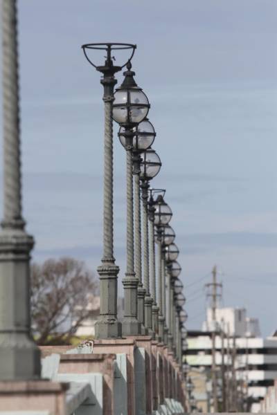 Administrador de la Ciudad de Ponce denuncia hurto de farolas LED en Puente Betances