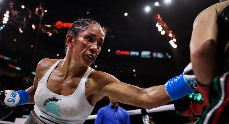 Amanda Serrano defiende con éxito sus cetros de las 126 libras