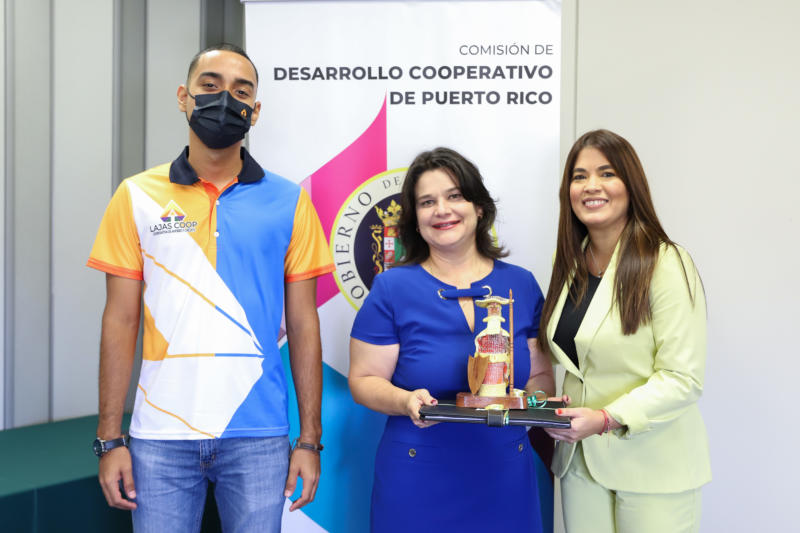 CDCoop reconoce cooperativas por sus proyectos comunitarios