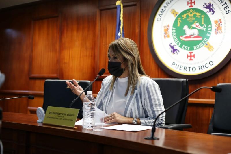 Aprueban en la Cámara proyecto para extender nombramiento de maestros con estatus transitorio provisional