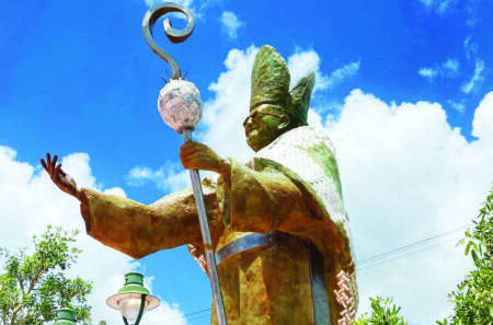 Develarán monumento en honor al Cardenal Jíbaro