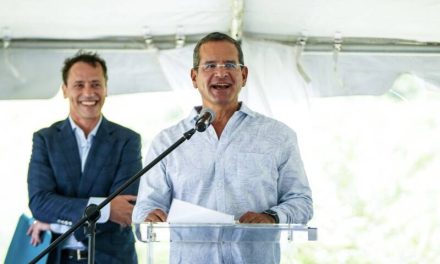 Gobernador Pierluisi participa de la reinauguración de Parque Eólico en Naguabo tras su reconstrucción