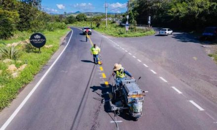 Debidamente escarificada, asfaltada y luciendo ‘ojos de gato’ la nueva Carretera PR-121, en Yauco