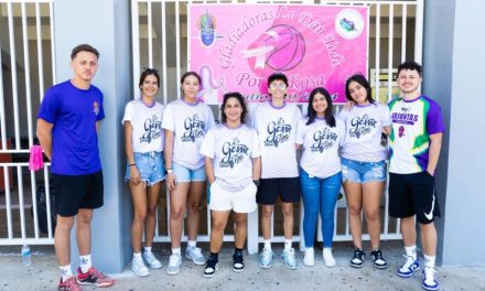 Las Gladiadoras de Adjuntas lo dan todo por el Rosa