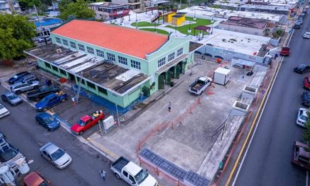 Con mucho más vida y sabor la renovada Plaza del Mercado de Yauco