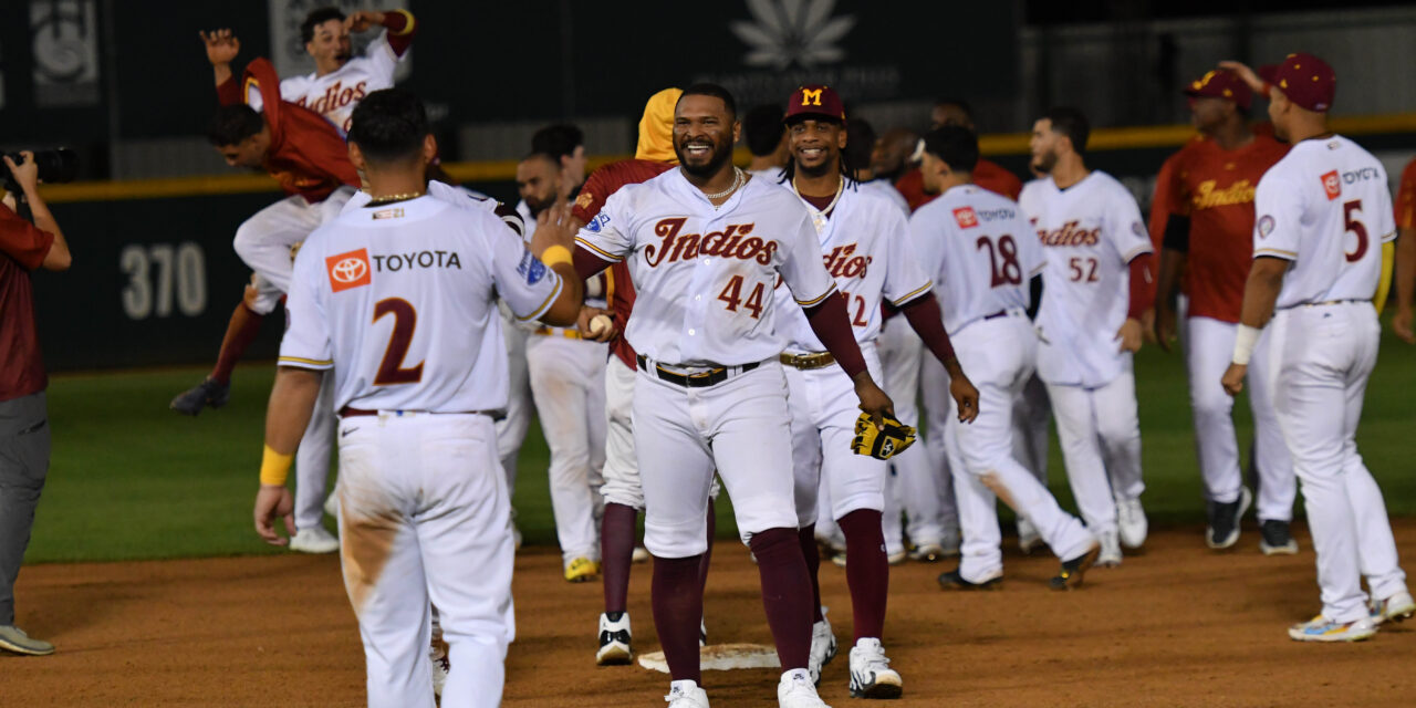 Indios dejan en el terreno a los Leones en la LBPRC