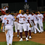 Indios dejan en el terreno a los Leones en la LBPRC