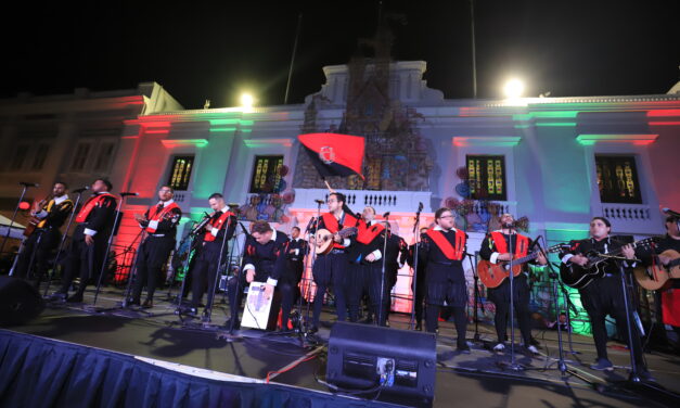 El Encuentro de Tunas en Ponce inaugura la temporada navideña