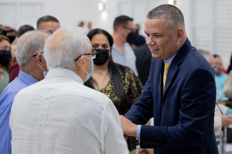 Agradece el alcalde de Guánica el haber ganado en todos los colegios