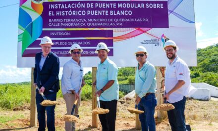 Gobernador Pierluisi Inicia la Reconstrucción del Puente Blanco en Quebradillas