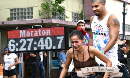 Los límites son solo una ilusión: Melanie Valdés completa dos maratones en un día