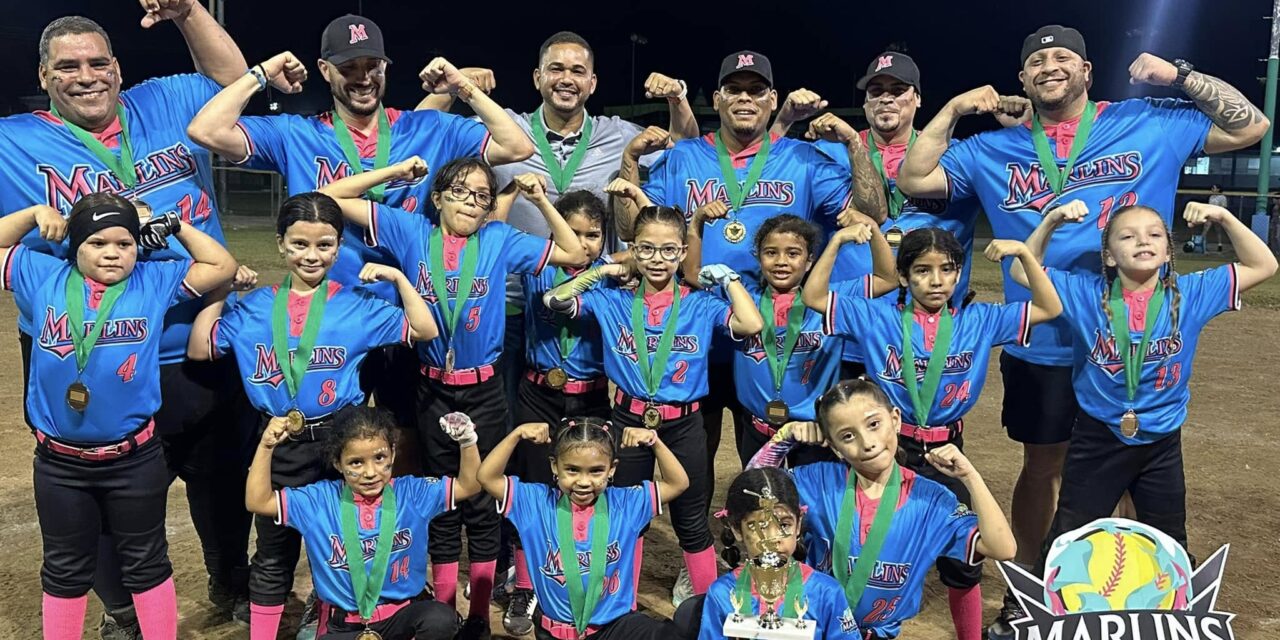 Peñuelas Marlins campeonas de la Liga de Softball Infantil Gino Vega