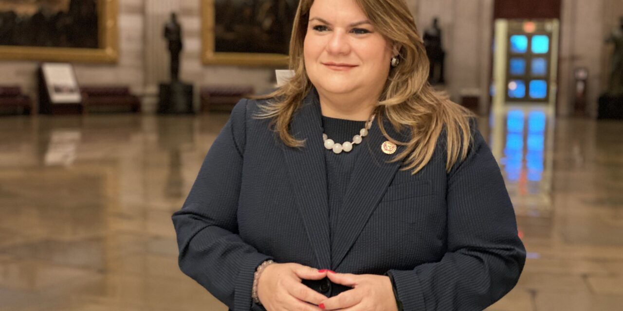 Jenniffer González propone eliminar metas intermedias de energía renovable