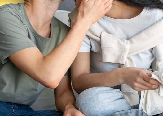 Finanzas y Emociones: Cómo el Dinero Influye en Nuestra Tranquilidad y Relaciones
