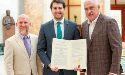 Senado de Puerto Rico reconoce a exembajador del Organismo Internacional de Juventud