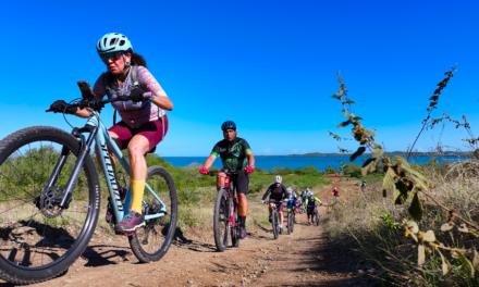 Esencia y Cabo Rojo MTB Trails pedalean juntos en la Ruta del Amor 2025