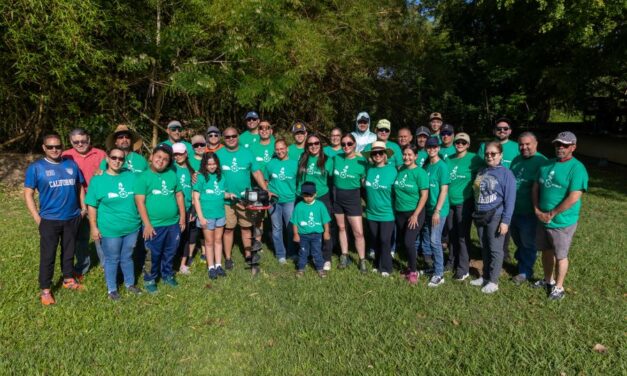 Cabo Rojo reverdece con la siembra de árboles en el parque pasivo del complejo Rebecca Colberg