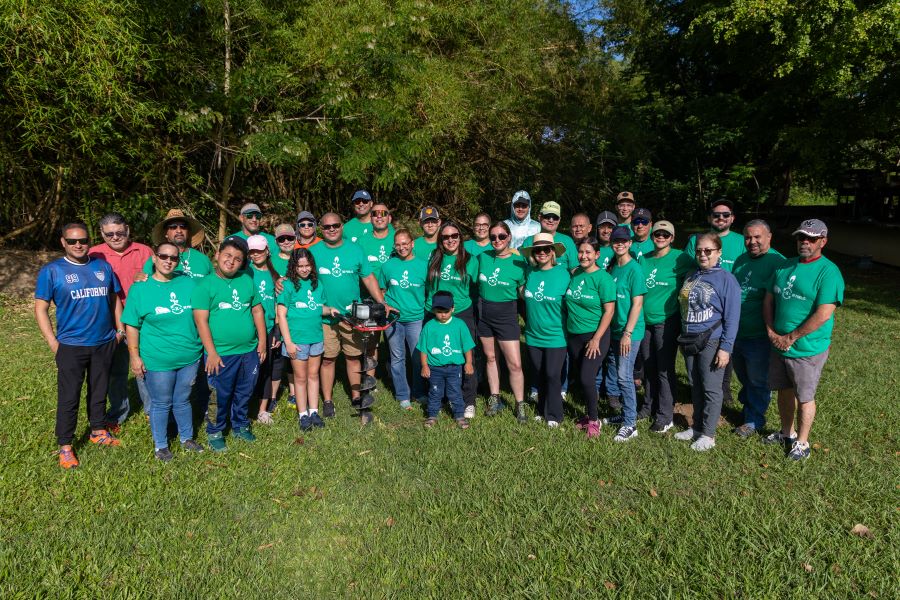 Cabo Rojo reverdece con la siembra de árboles en el parque pasivo del complejo Rebecca Colberg
