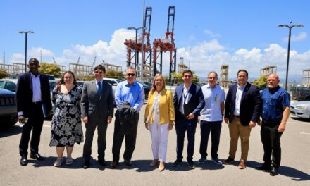 Alcaldesa de Ponce recibe visita del presidente de la Reserva Federal de Nueva York