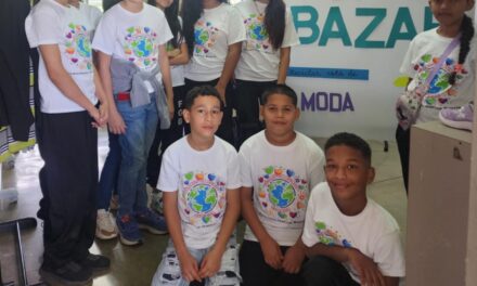 Estudiantes celebran el Día de la Tierra con un Gran Bazar Ecológico en Guayama