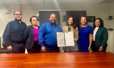 Educación y Oracle Academy firman importante acuerdo para promover la educación STEM