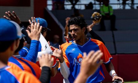 Albergue Olímpico ofrece clínicas de baloncesto, béisbol, voleibol y fútbol