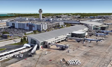 Compañías entregan aviones de seguridad cibernética a la Autoridad de Puertos