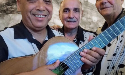 Trio Carimar lleva su romance a Salinas