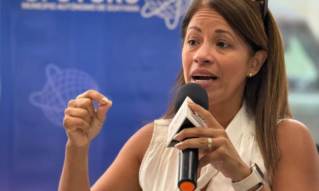 Ante nuevo feminicidio en Salinas, la alcaldesa Karilyn Bonilla insiste en el uso de servicios del programa “Tú Vales”.