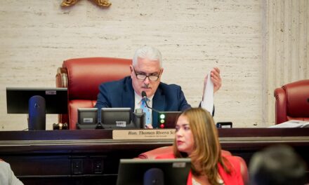 Senado aprueba proyecto cameral para extender decreto contributivo