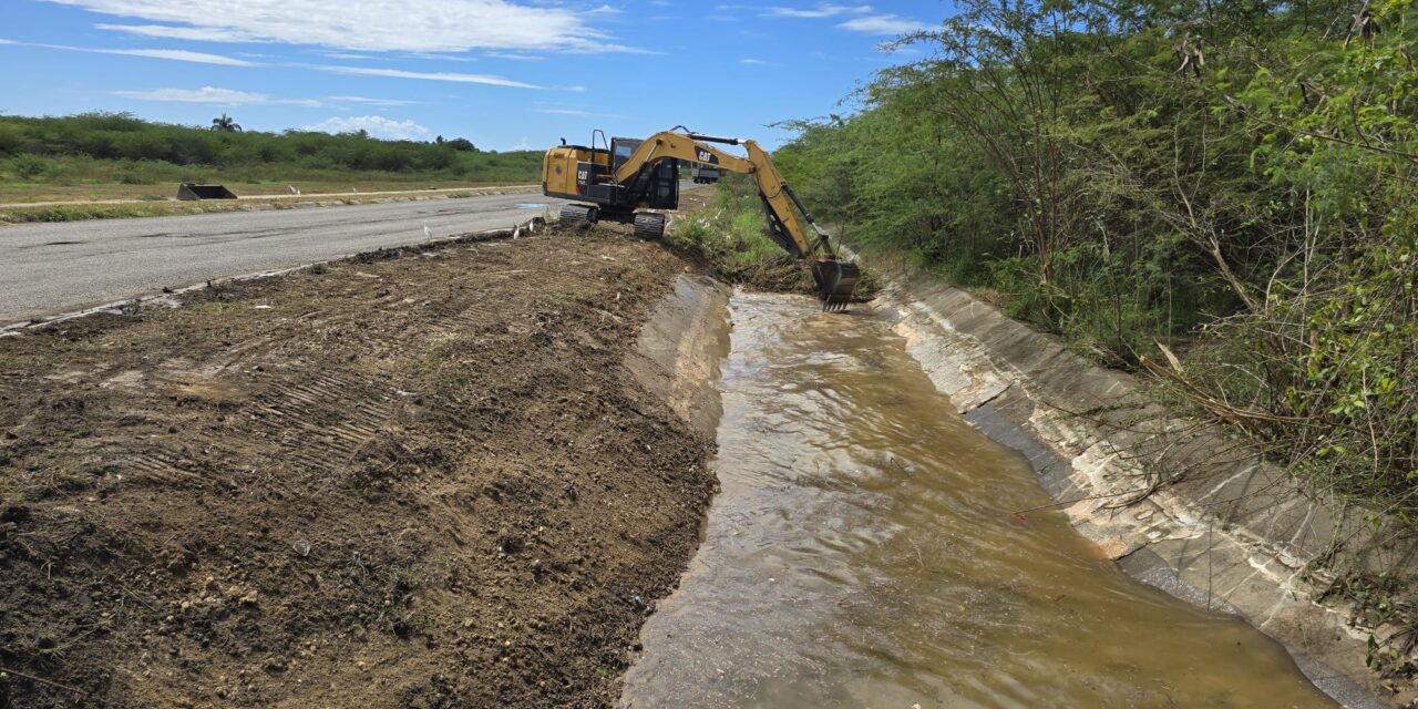 𝗚𝘂𝗮𝘆𝗮𝗻𝗶𝗹𝗹𝗮 𝗿𝗲𝗳𝘂𝗲𝗿𝘇𝗮 𝘀𝘂 𝗽𝗹𝗮𝗻 𝗱𝗲 𝗲𝗺𝗲𝗿𝗴𝗲𝗻𝗰𝗶𝗮 𝗽𝗮𝗿𝗮 𝗲𝗻𝗳𝗿𝗲𝗻𝘁𝗮𝗿 𝗹𝗮 𝘁𝗲𝗺𝗽𝗼𝗿𝗮𝗱𝗮 𝗱𝗲 𝗵𝘂𝗿𝗮𝗰𝗮𝗻𝗲𝘀