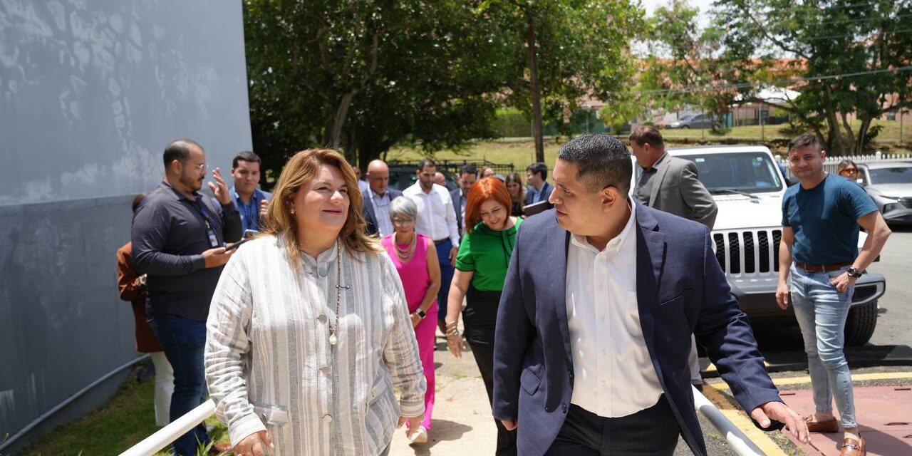 Departamento de Agricultura inicia la modernización del Laboratorio Veterinario de Dorado y formaliza alianza con la Universidad Ana G. Méndez