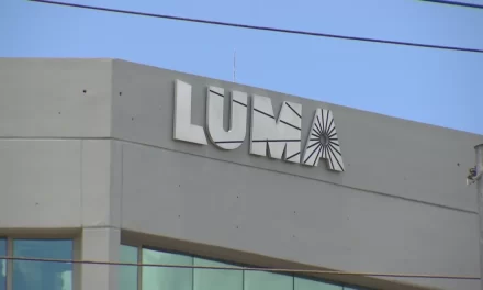 LUMA enfrenta posible cancelación de contrato por fallas en manejo de fondos