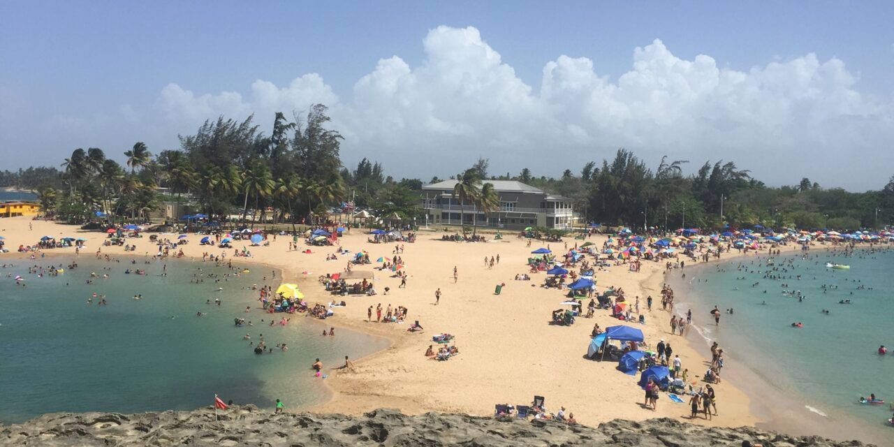 Colectivo ambiental alerta sobre impacto turístico por conciertos de Bad Bunny