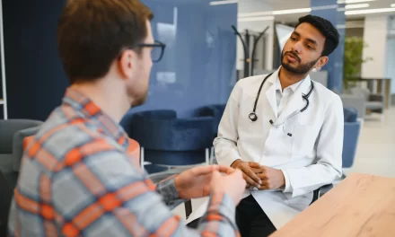 Buscan detener el déficit histórico de médicos en Puerto Rico