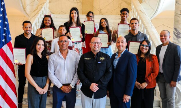 Senado reconoce logros de jóvenes atletas de alto rendimiento con discapacidad intelectual