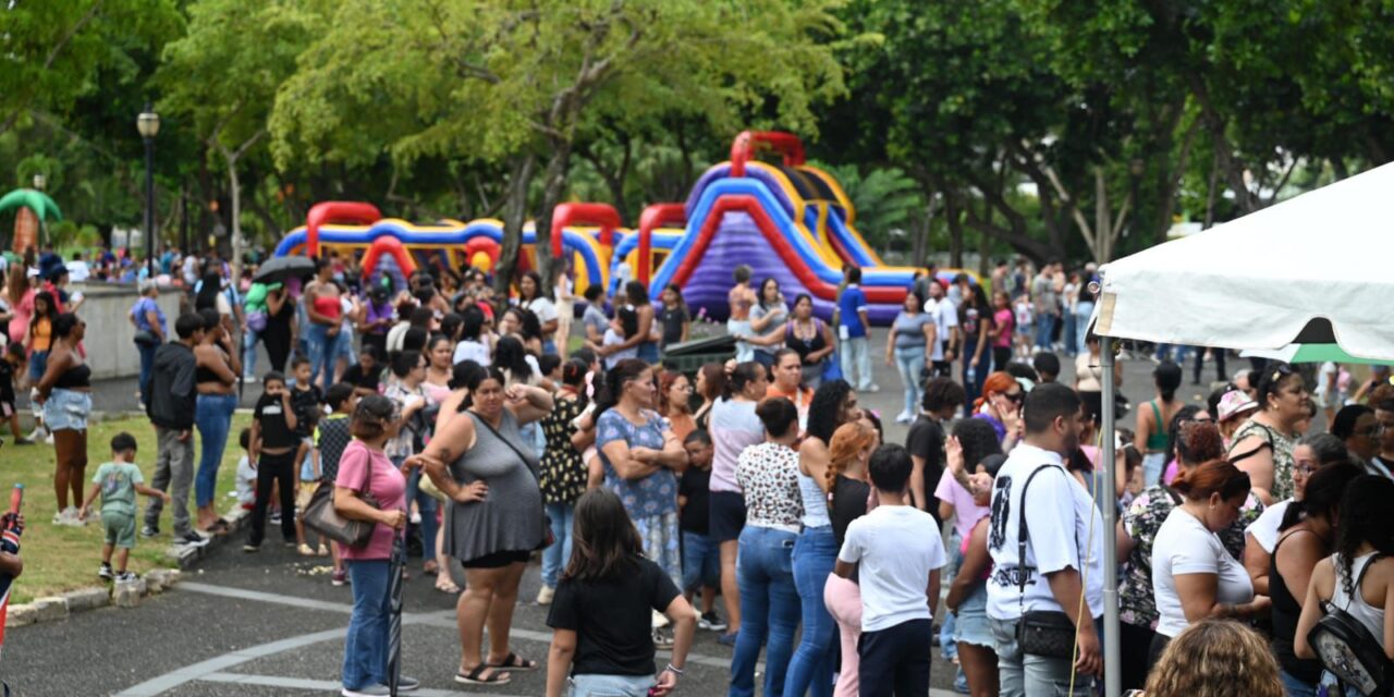 Alcalde Jorge Ramos lidera jornada de apoyo estudiantil en Mayagüez “Prepárate para el Éxito” combate la pobreza infantil y promueve la equidad social