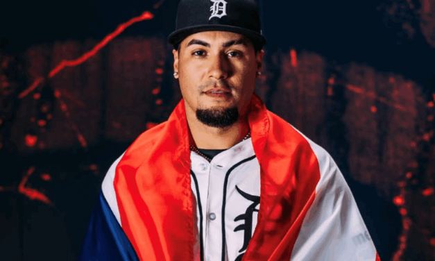 Javy Báez la saca del parque con apoyo a los residenciales