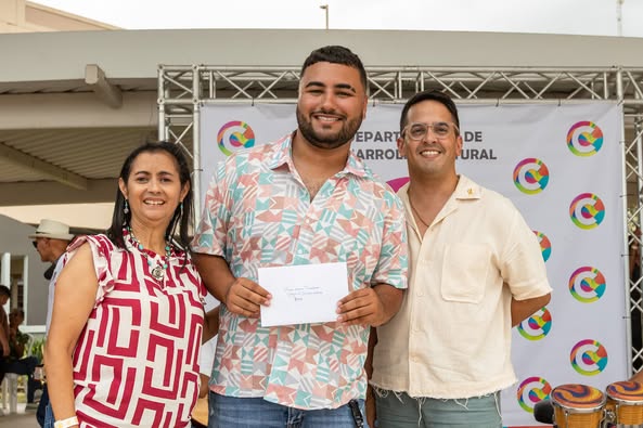 Jóvenes puertorriqueños brillan en el 57mo Concurso Nacional de Trovadores y Cuatristas