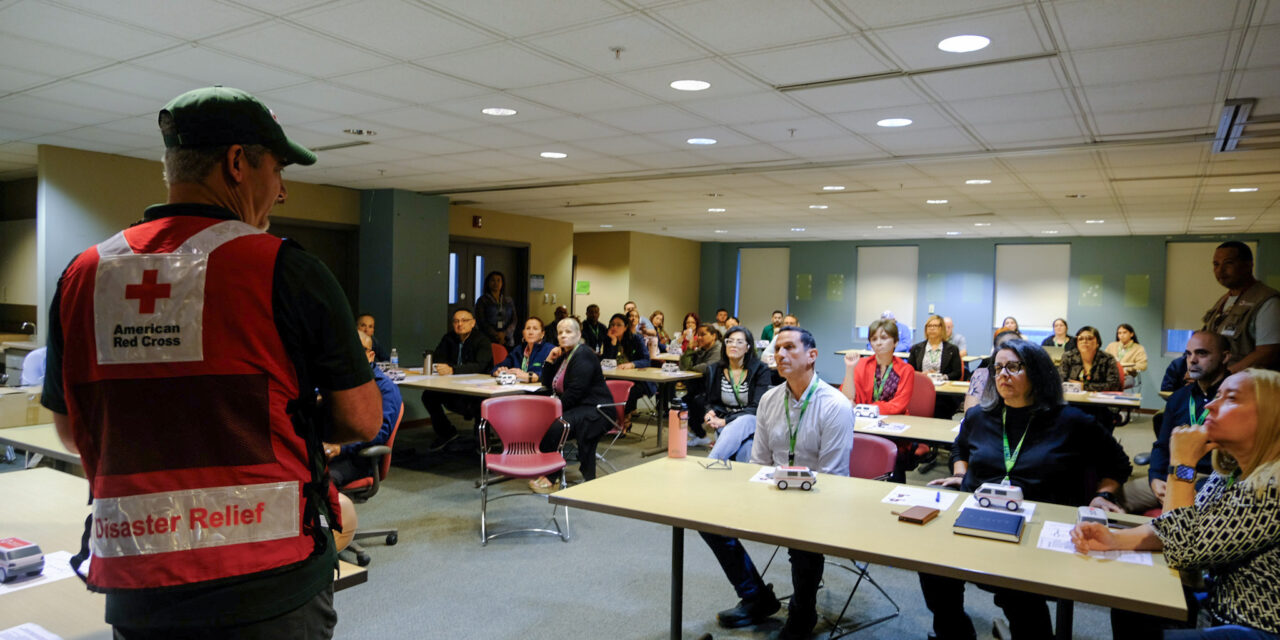 Empleados de LUMA reciben capacitación de la Cruz Roja para apoyar a las comunidades ante emergencias