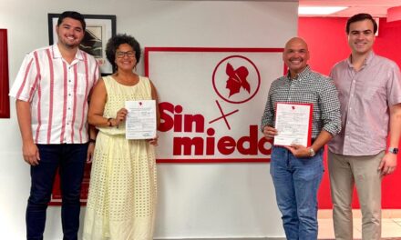 De pesca los populares en río revuelto: Líderes de PIP y MVC se afilian al PPD