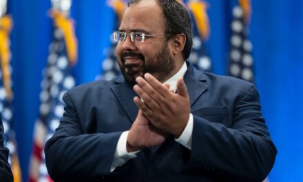 Escuelas públicas reciben $1.7 billones en fondos para comenzar el año con todo listo