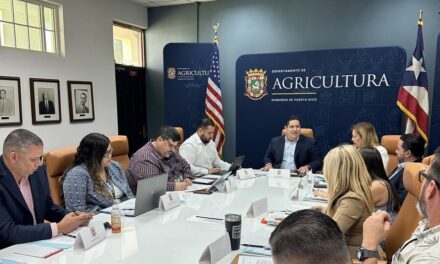 Primera reunión marca ruta para salvar la Laguna de Guánica sin afectar la agricultura