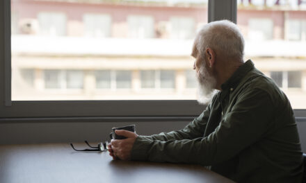 Cuando trabajar viejo, pobre y enfermo ya no es excepción… sino norma