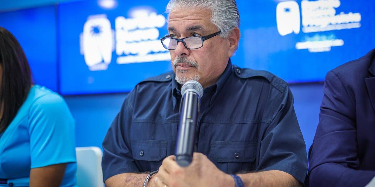 Jorge Santini emplaza a Nydia Velázquez y Pablo José a actuar con responsabilidad