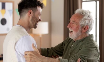 Importancia del apoyo psicosocial en adultos mayores