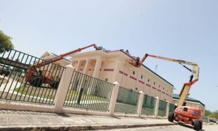 Alcaldesa de Ponce informa que se ha completado más de un 75% de los trabajos en la Biblioteca Municipal