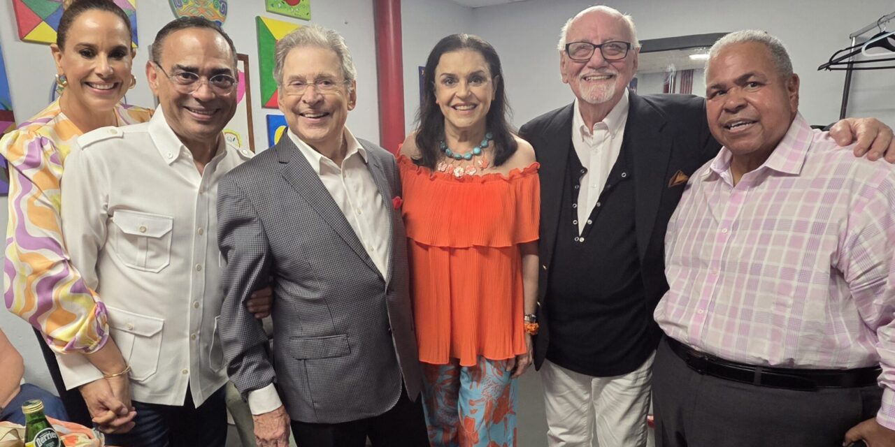 Chucho Avellanet cautiva con su romance en Caguas