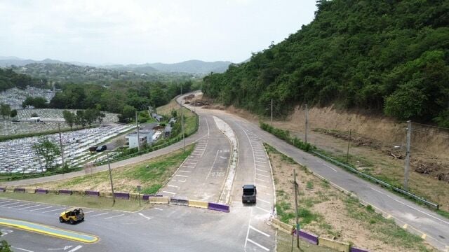 Proyecto vial en Peñuelas lleva 18 años detenido, alcalde pide acción inmediata