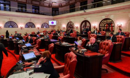 Senado de Puerto Rico aprueba medidas en favor de la educación y la salud